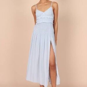 ✔️#20 Brand new with tags Belle shirred midi dress